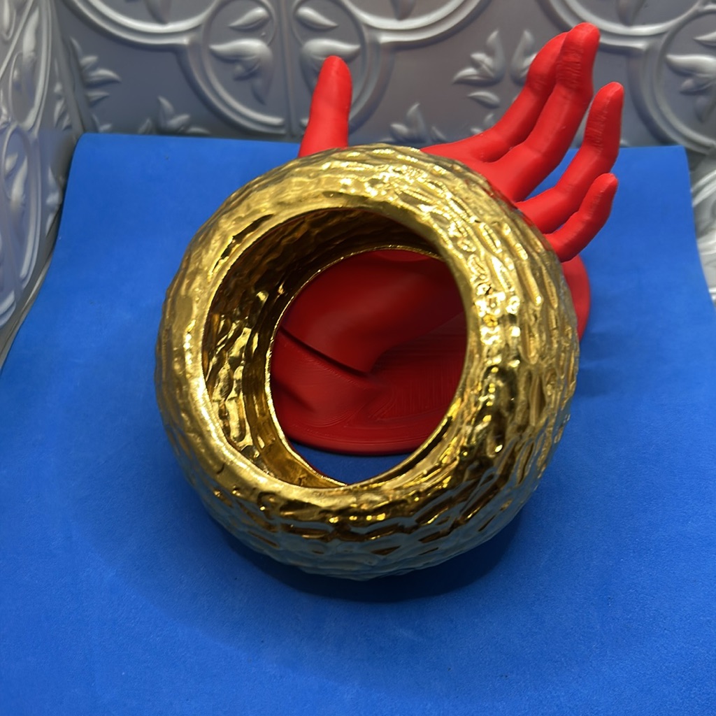 Dsquared2 Gold Tone Bracelet Size Small 274$